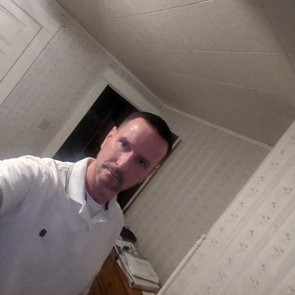 Meet your Posher, Tony